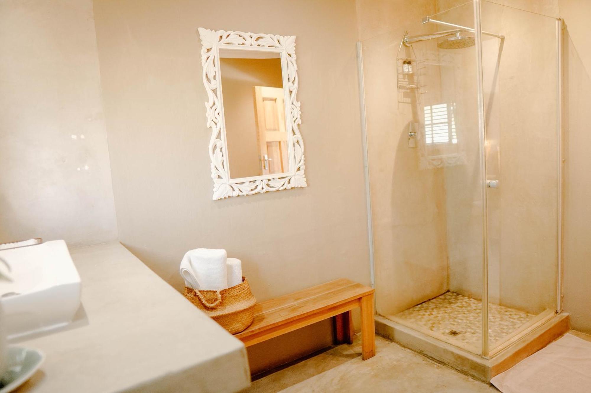 Lighthouse Guesthouse & Cafe Гроблерсдал Екстериор снимка