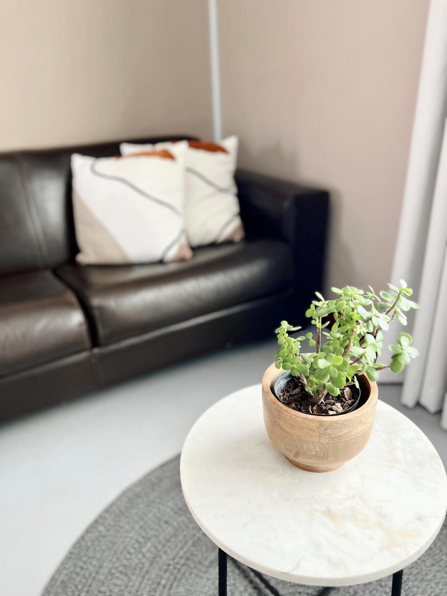 Lighthouse Guesthouse & Cafe Гроблерсдал Екстериор снимка